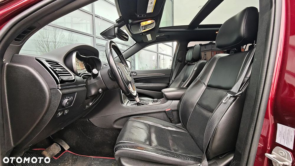 Jeep Grand Cherokee - 14
