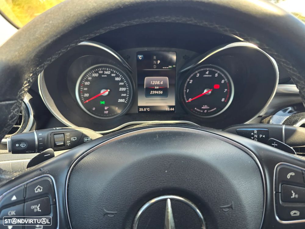 Mercedes-Benz C 350 e - 16