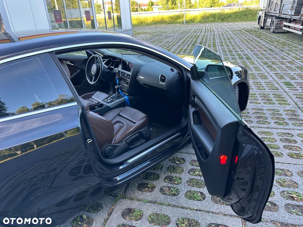 Audi A5 Coupé 3.0 TDI DPF multitronic - 4