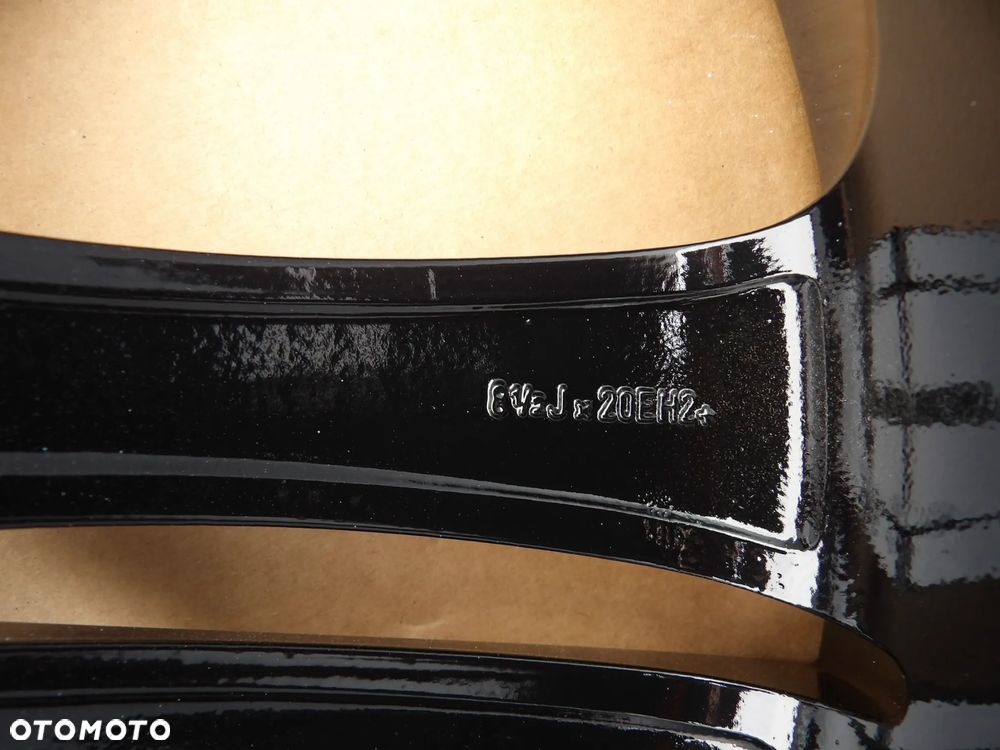 BMW - F01,F02,F04,F07 - FELGI ALUMINIOWE - ODRESTAUROWANE - 2 SZEROKOŚCI - 8,5Jx20EH2  IS25 - 10Jx20EH2  IS41 - IDEALNE - KOMPLET - 6788705  6788706 - 6