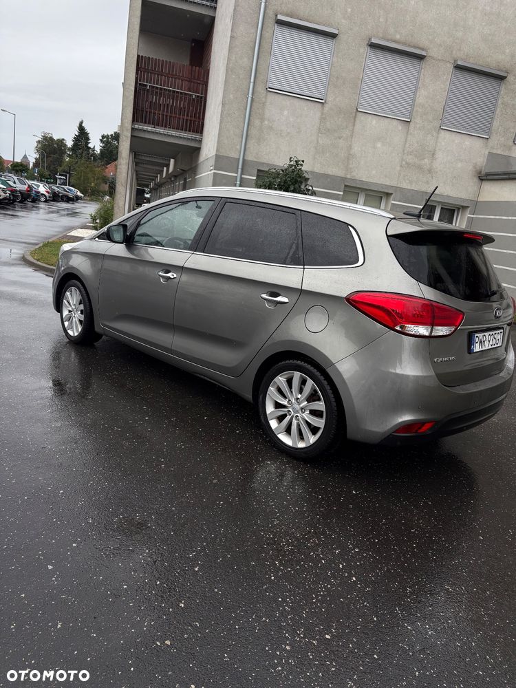 Kia Carens 1.6 GDI Business Line EU6 - 6