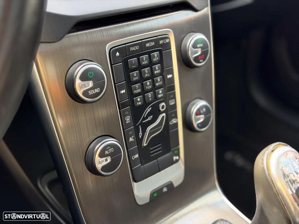 Volvo V40 1.6 D2 Kinetic Eco - 21