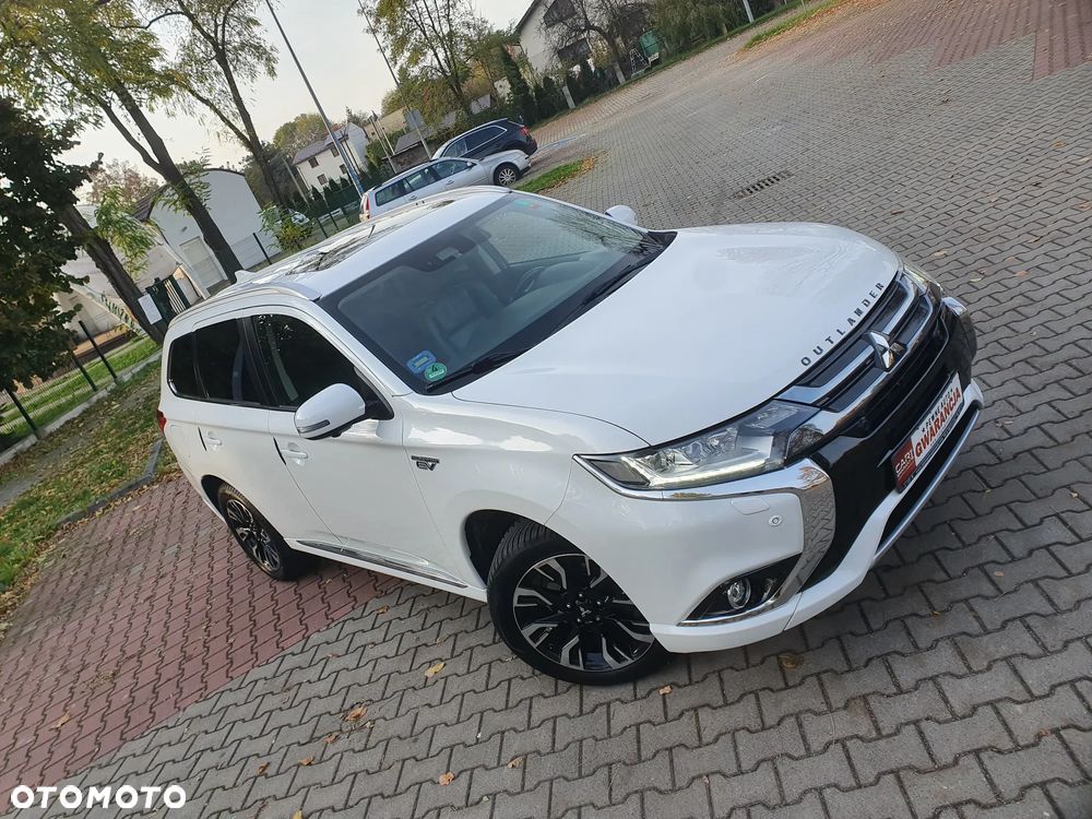 Mitsubishi Outlander 2.0 4WD Top - 1