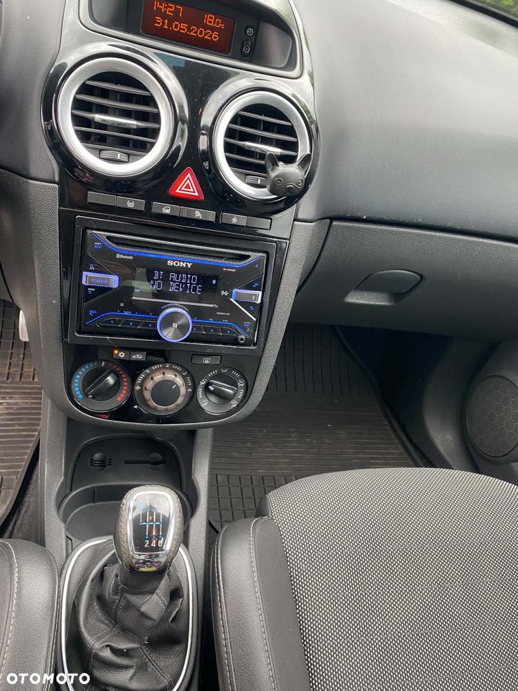 Opel Corsa - 8