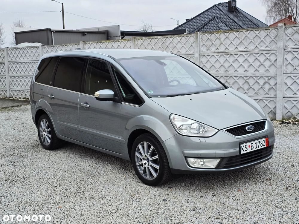 Ford Galaxy 2.0 Ghia - 4