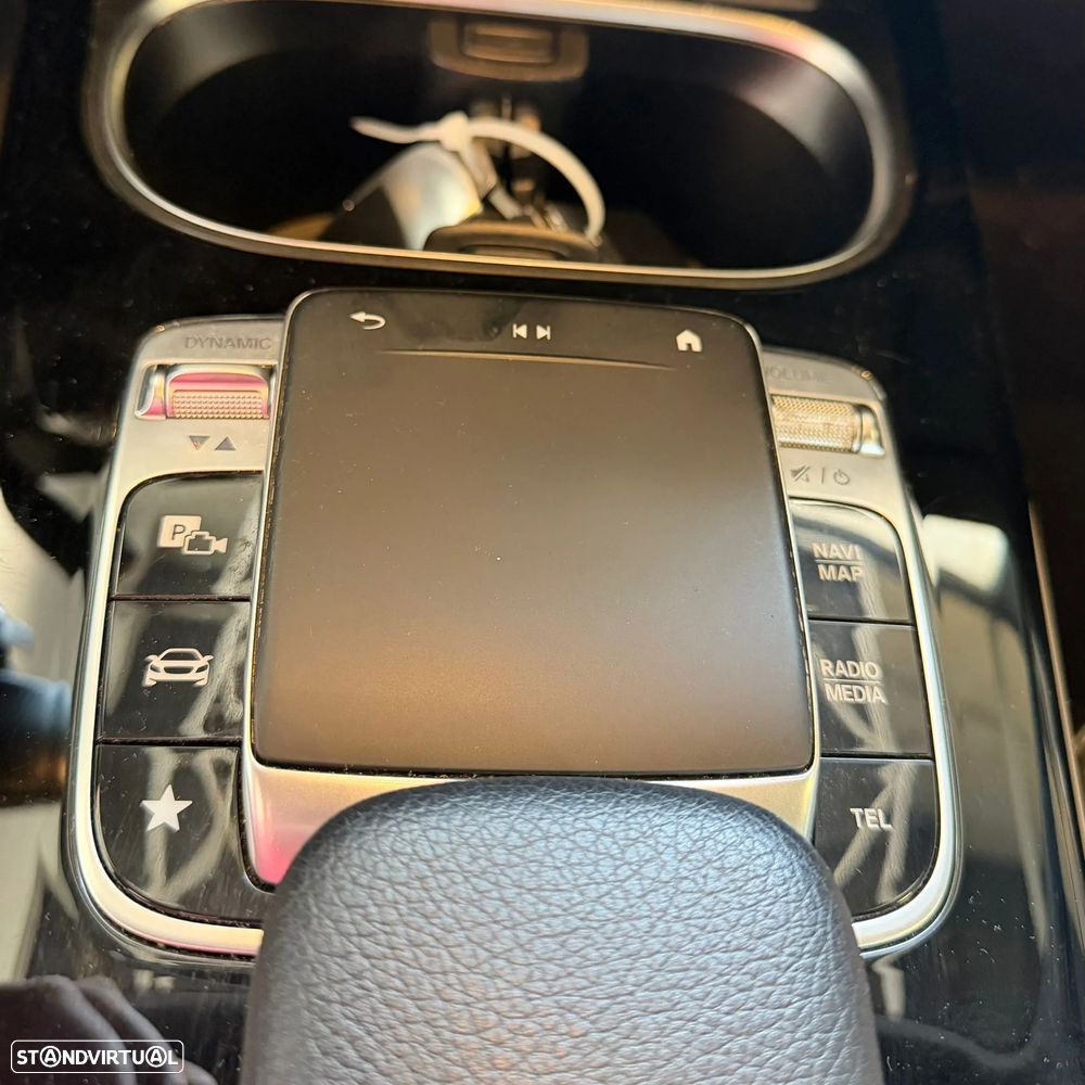 Mercedes-Benz A 180 d 7G-DCT AMG Line - 11