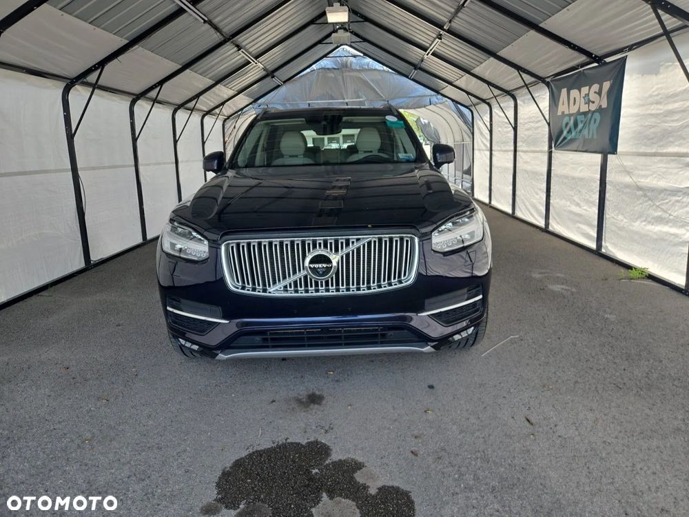 Volvo XC 90 - 5