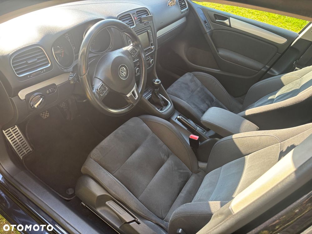 Volkswagen Golf 2.0 TDI Highline - 13