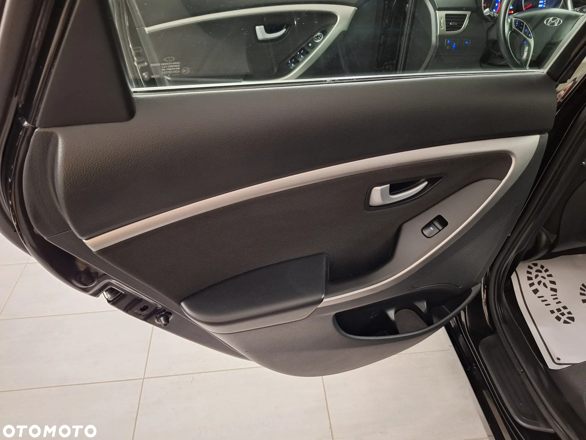 Hyundai i30 Kombi 1.4 Passion Plus - 22