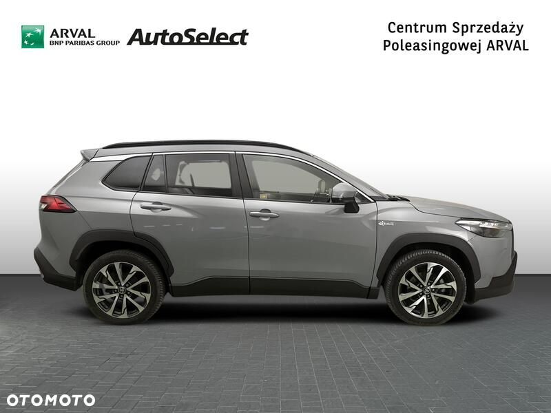 Toyota Corolla Cross - 8