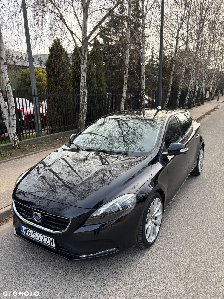 Volvo V40 D3 Geartronic Summum - 2