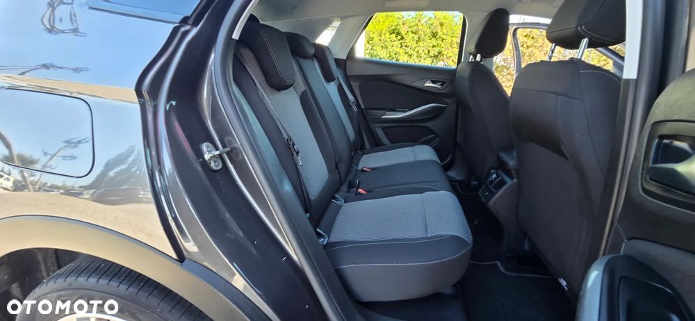 Opel Grandland X 1.2 Start/Stop Elegance - 34