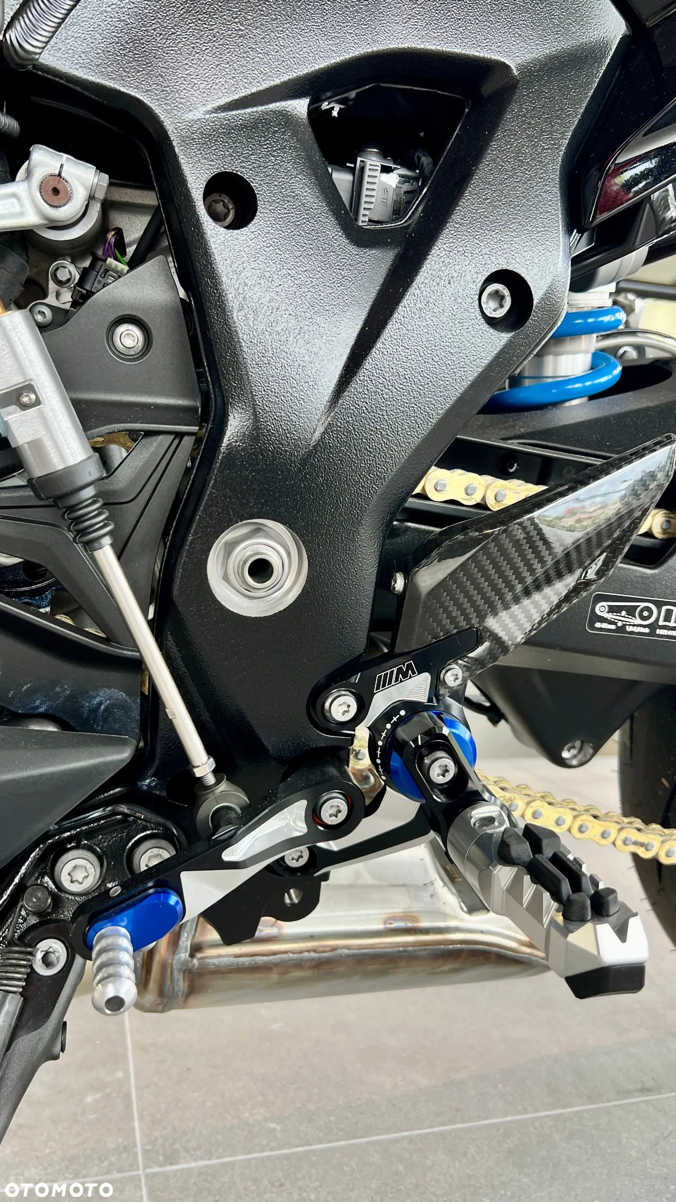 BMW XR - 15