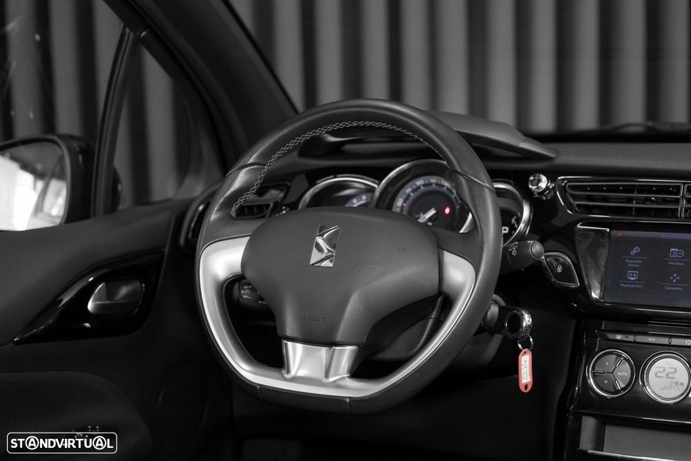 DS DS3 1.2 PureTech So Chic EAT6 - 14