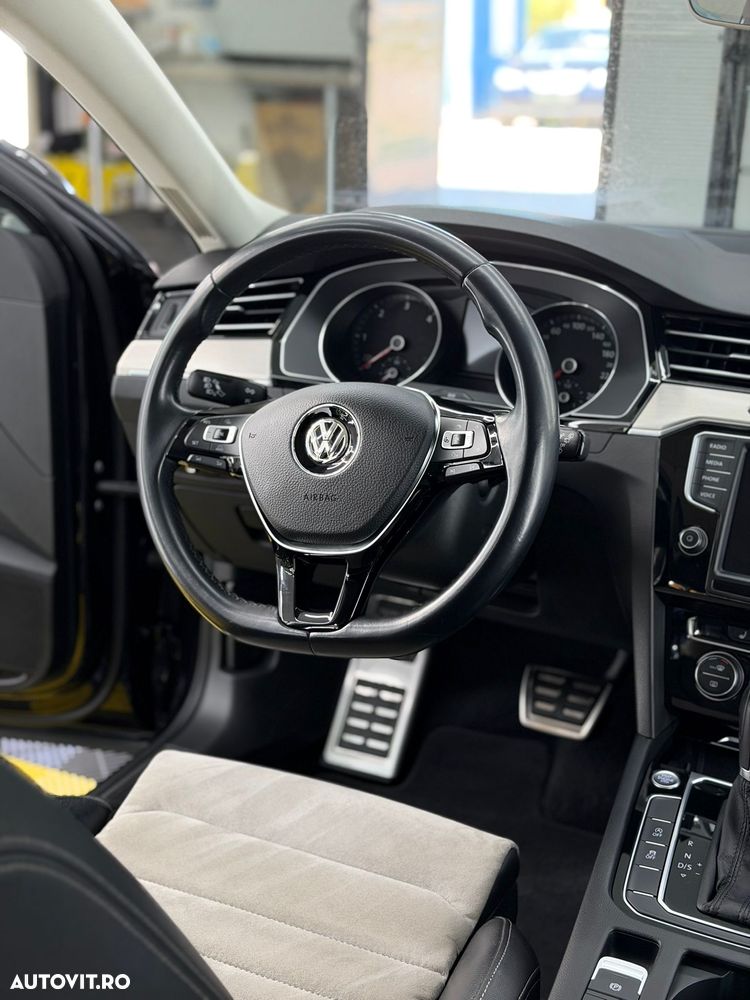 Volkswagen Passat 2.0 TDI SCR DSG Highline - 6