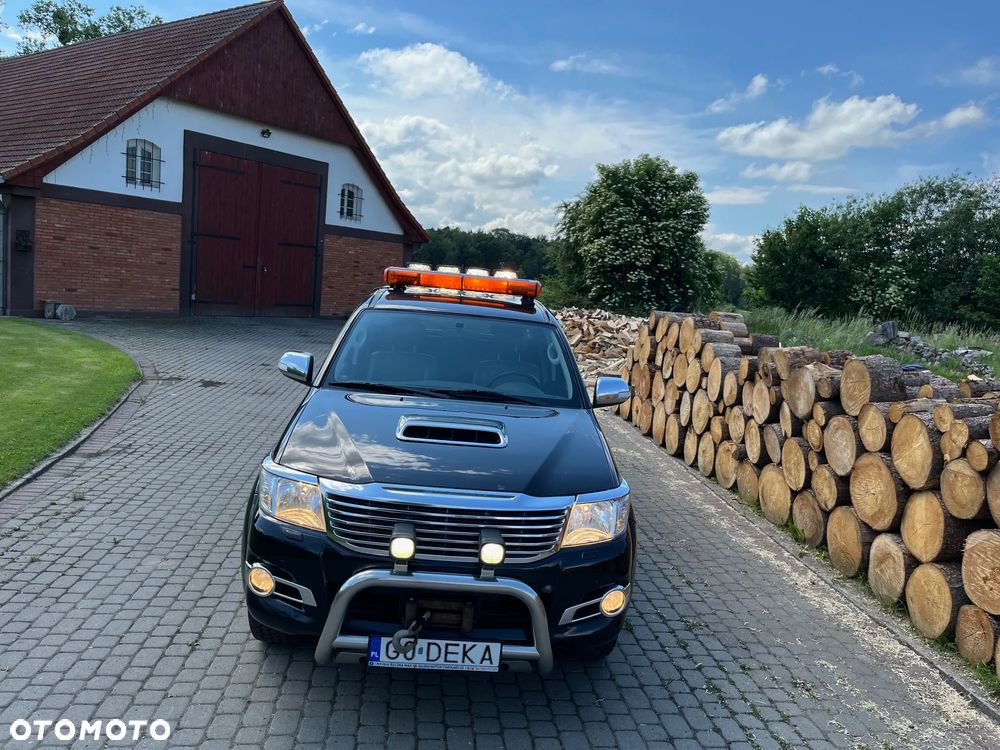 Toyota Hilux 3.0 D-4D SR5 - 2