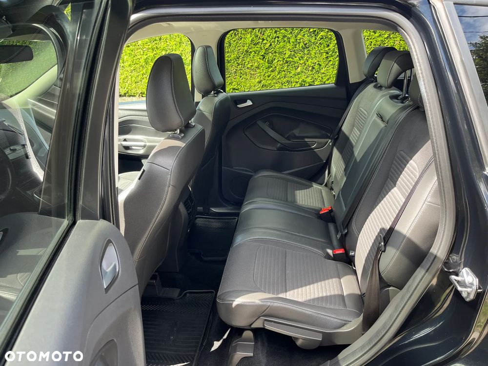 Ford Kuga 1.5 EcoBlue FWD Titanium - 24