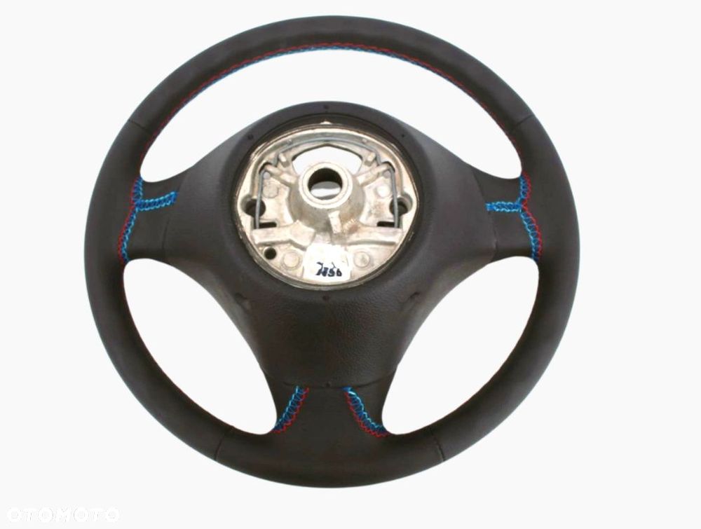 KIEROWNICA BMW E90 E91 E92 E93 OBSZYTA NOWA SKÓRA - 7