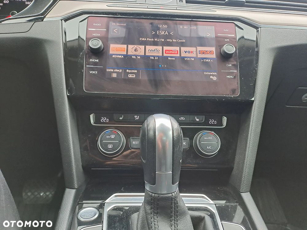 Volkswagen Passat 2.0 TDI SCR Highline DSG - 9