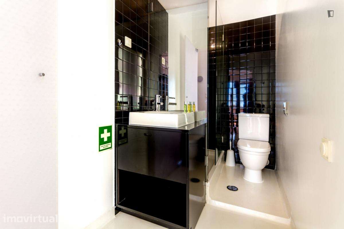 Apartamento com 1 quartos - localizado em Bairro Alto Lisbon - Grande imagem: 2/16