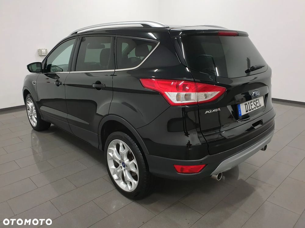 Ford Kuga - 4