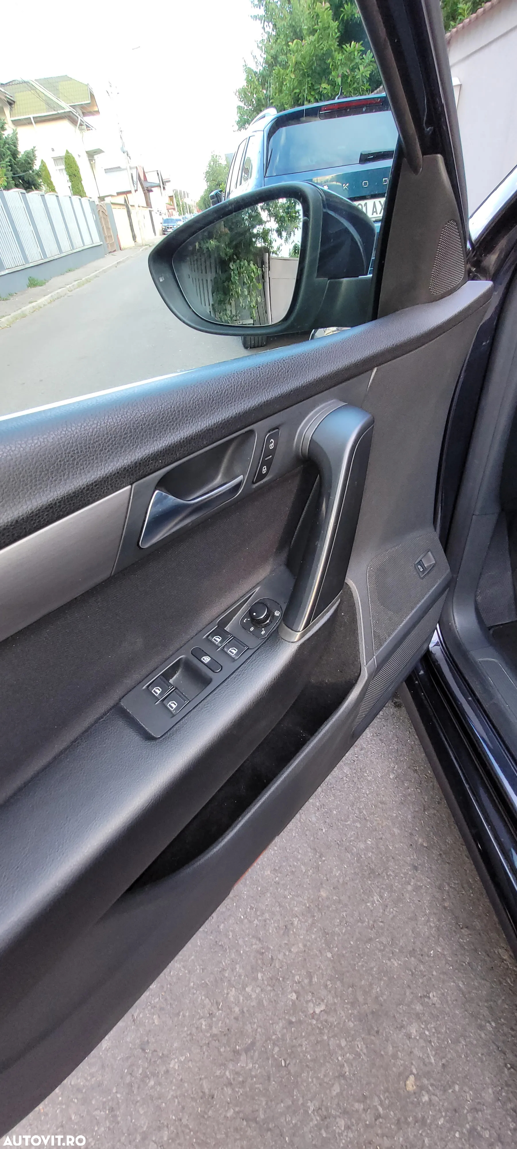 Volkswagen Passat Variant 1.6 TDI BlueMotion Technology Comfortline - 37