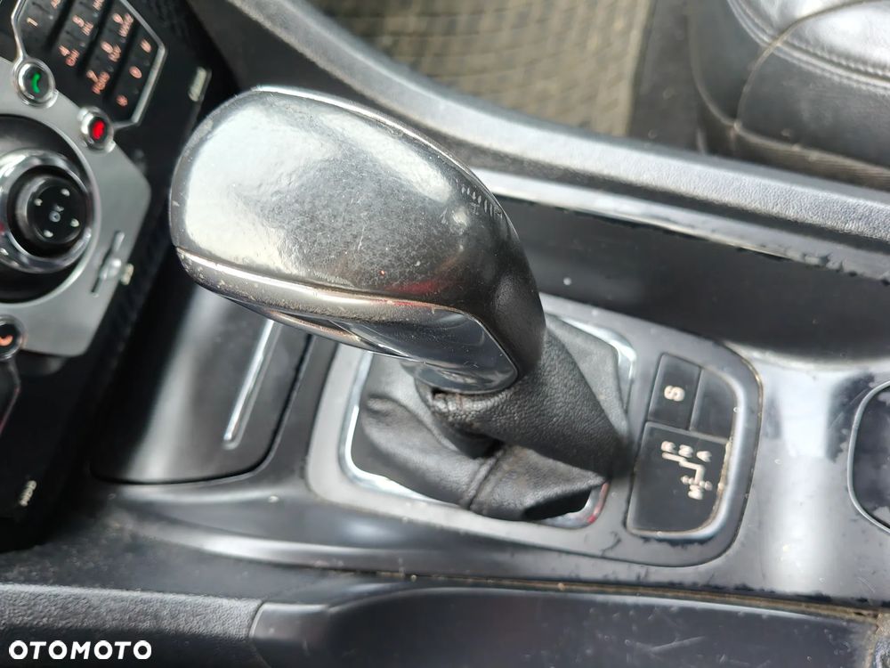 Citroën C5 e-HDi 115 EGS6 FAP Tendance - 25