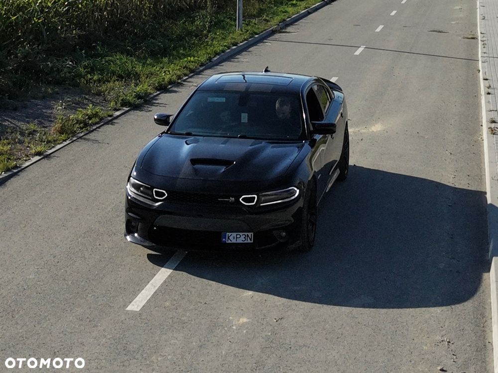 Dodge Charger 2019 photo 2