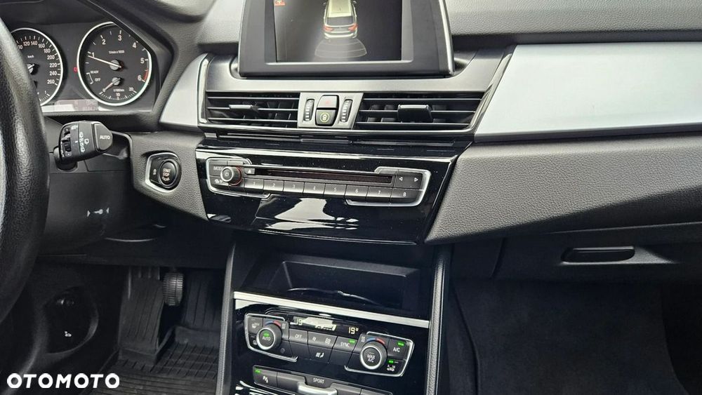 BMW Seria 2 - 21