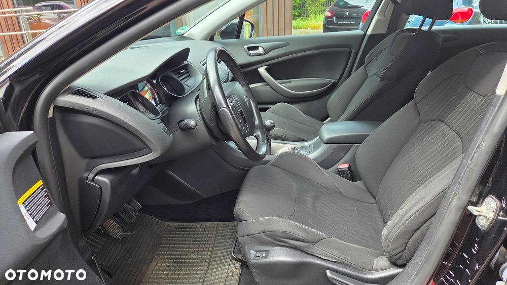 Citroën C5 2.0 16V Confort - 17