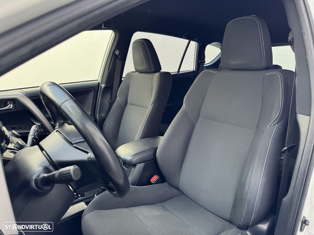 Toyota RAV4 2.5 HSD Comfort+P.Sport - 10