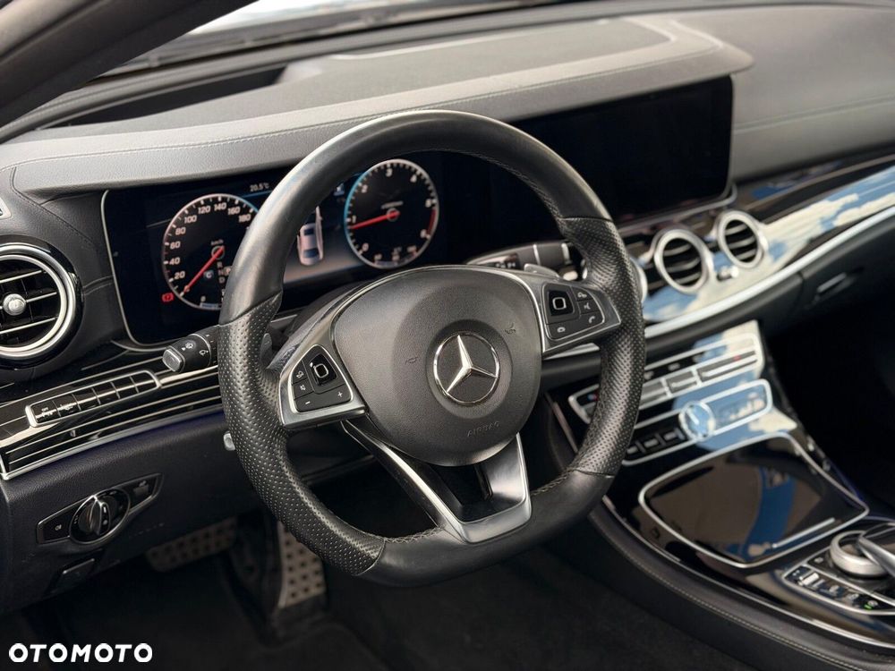Mercedes-Benz Klasa E 220 d 4-Matic AMG/Avantgarde - 11