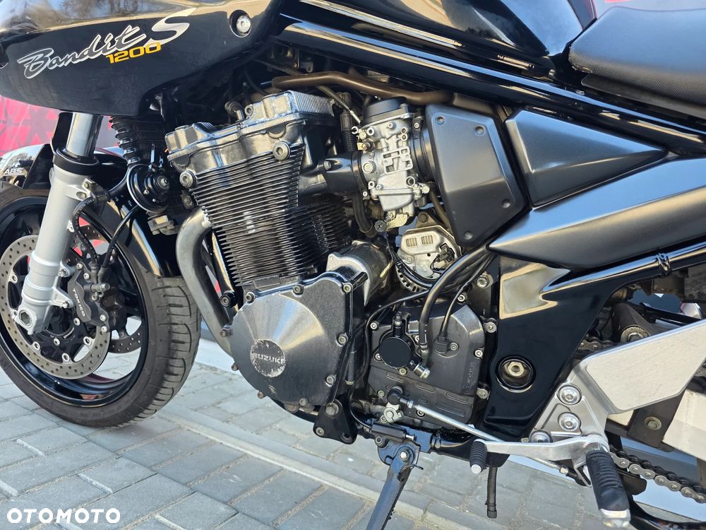 Suzuki Bandit - 16
