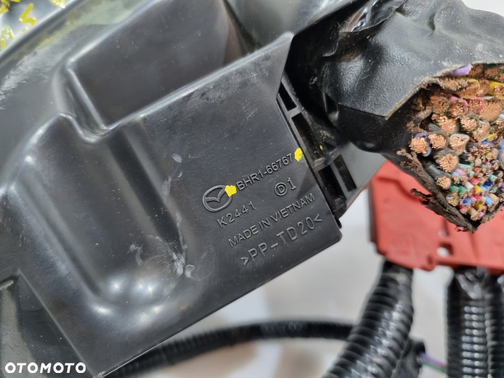 MAZDA 3 III BM BN 1.5 DIESEL SKRZYNKA BEZPIECZNIKÓW BHR1-66767 B62S-66761 - 8