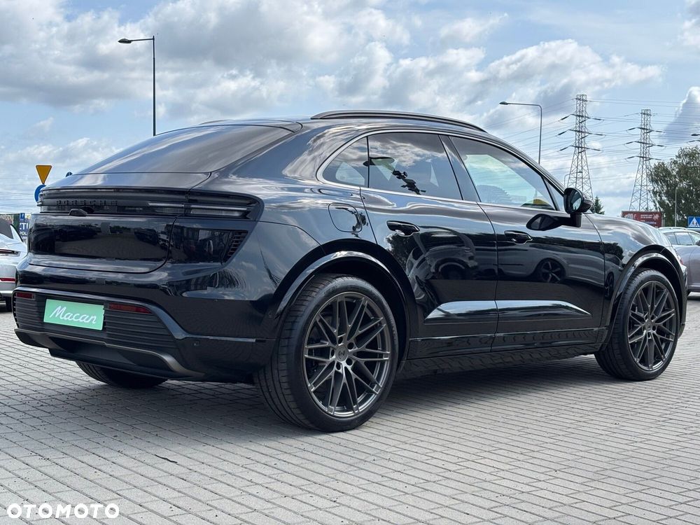 Porsche Macan - 9