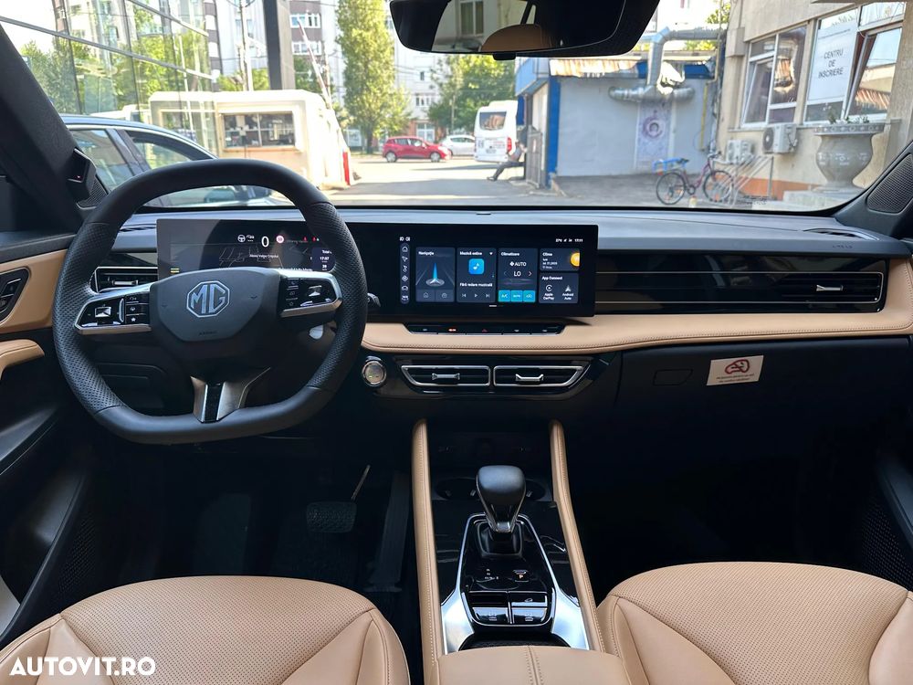 MG HS 1.5 T-GDi 7DCT Exclusive - 13