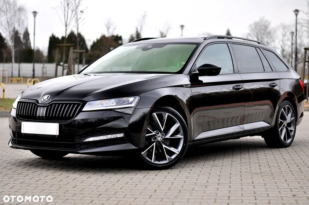 Skoda Superb 1.5 TSI DSG Sportline - 11