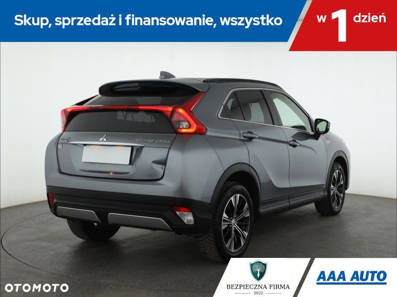 Mitsubishi Eclipse Cross - 7