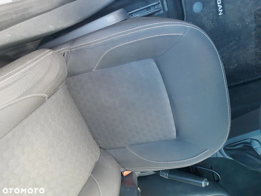 Dacia Logan TCe 90 Prestige - 10