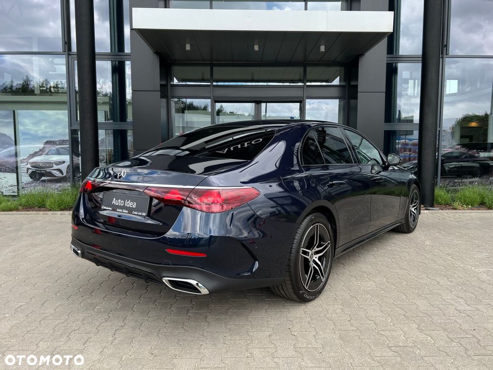 Mercedes-Benz Klasa E 220 d mHEV 4-Matic AMG 9G-Tronic - 17