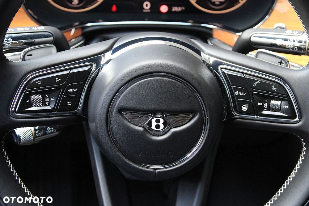 Bentley Flying Spur - 21