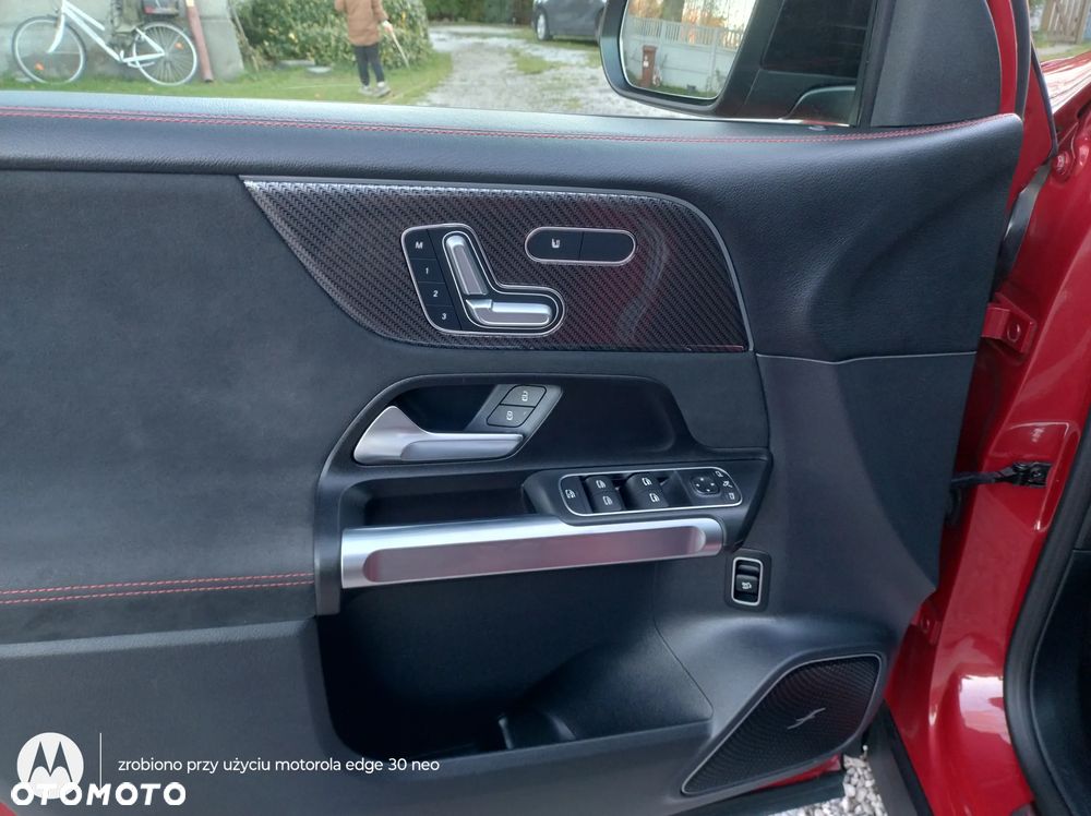 Mercedes-Benz GLB AMG 35 4-Matic - 24