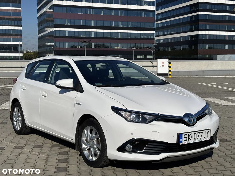 Toyota Auris Hybrid 135 Comfort - 2