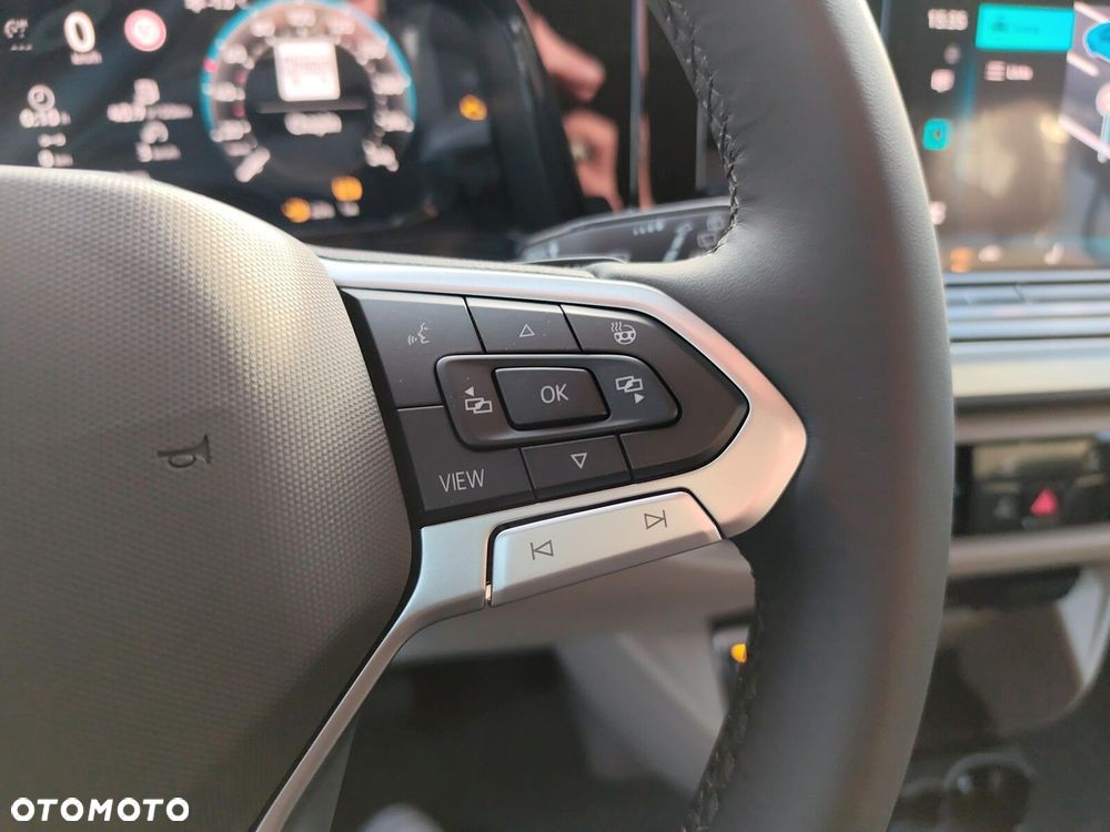 Volkswagen Multivan - 19