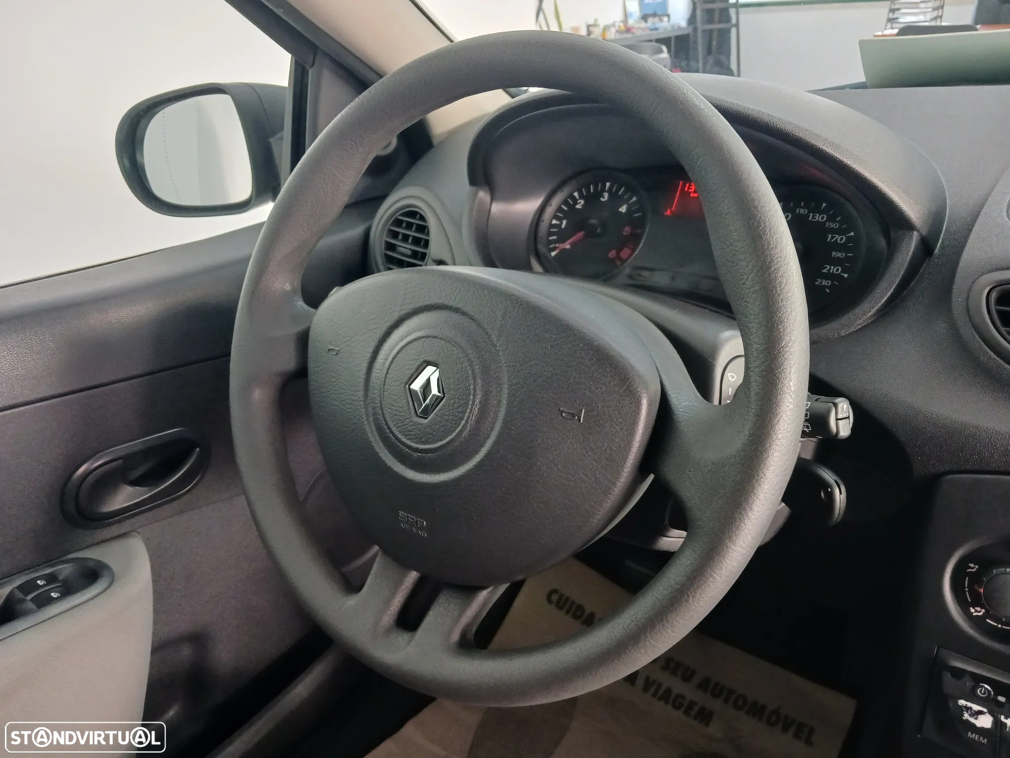 Renault Clio 1.5 DCi Van - 11