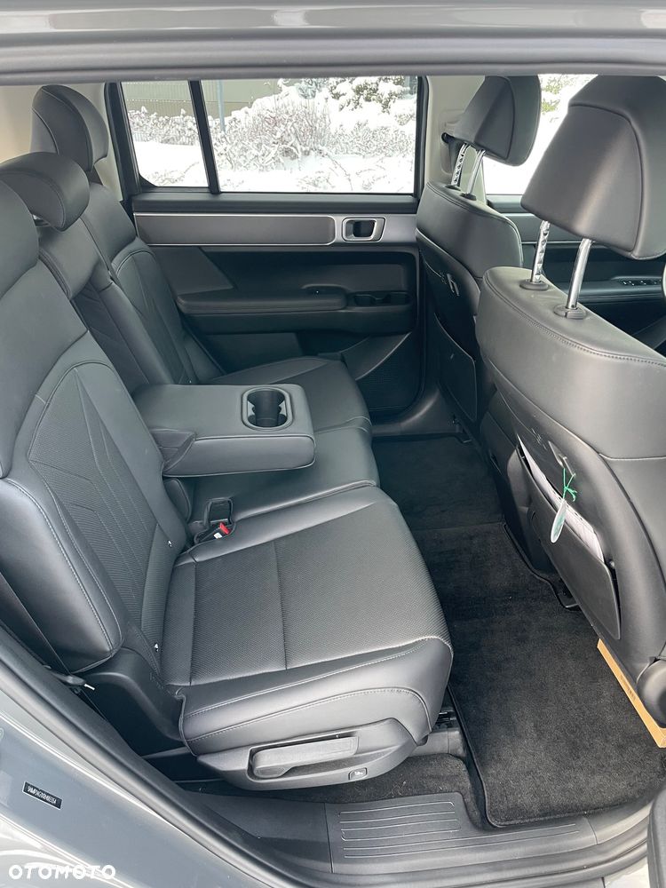 Hyundai Santa Fe - 10