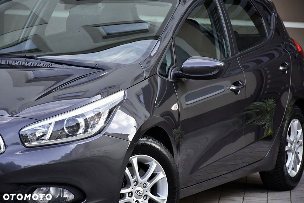 Kia Ceed 1.4 L - 10