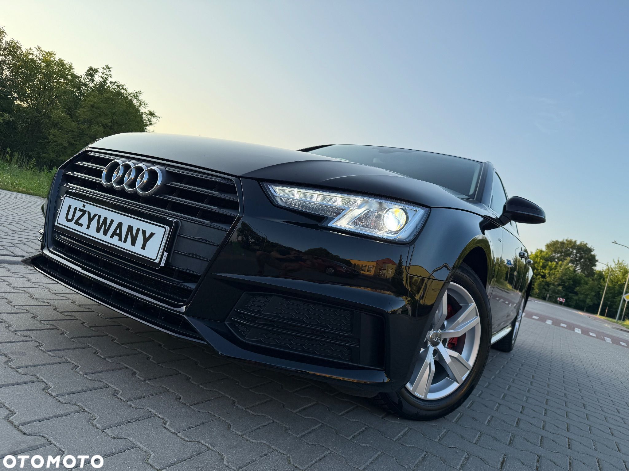 Audi A4 Avant 2.0 TDI DPF S line Sportpaket - 1