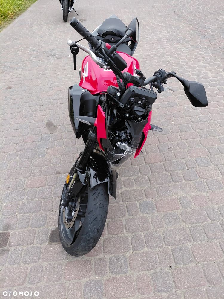 Honda CB - 9