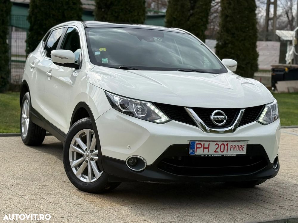 Nissan Qashqai 1.5 DCI N-Connecta - 2